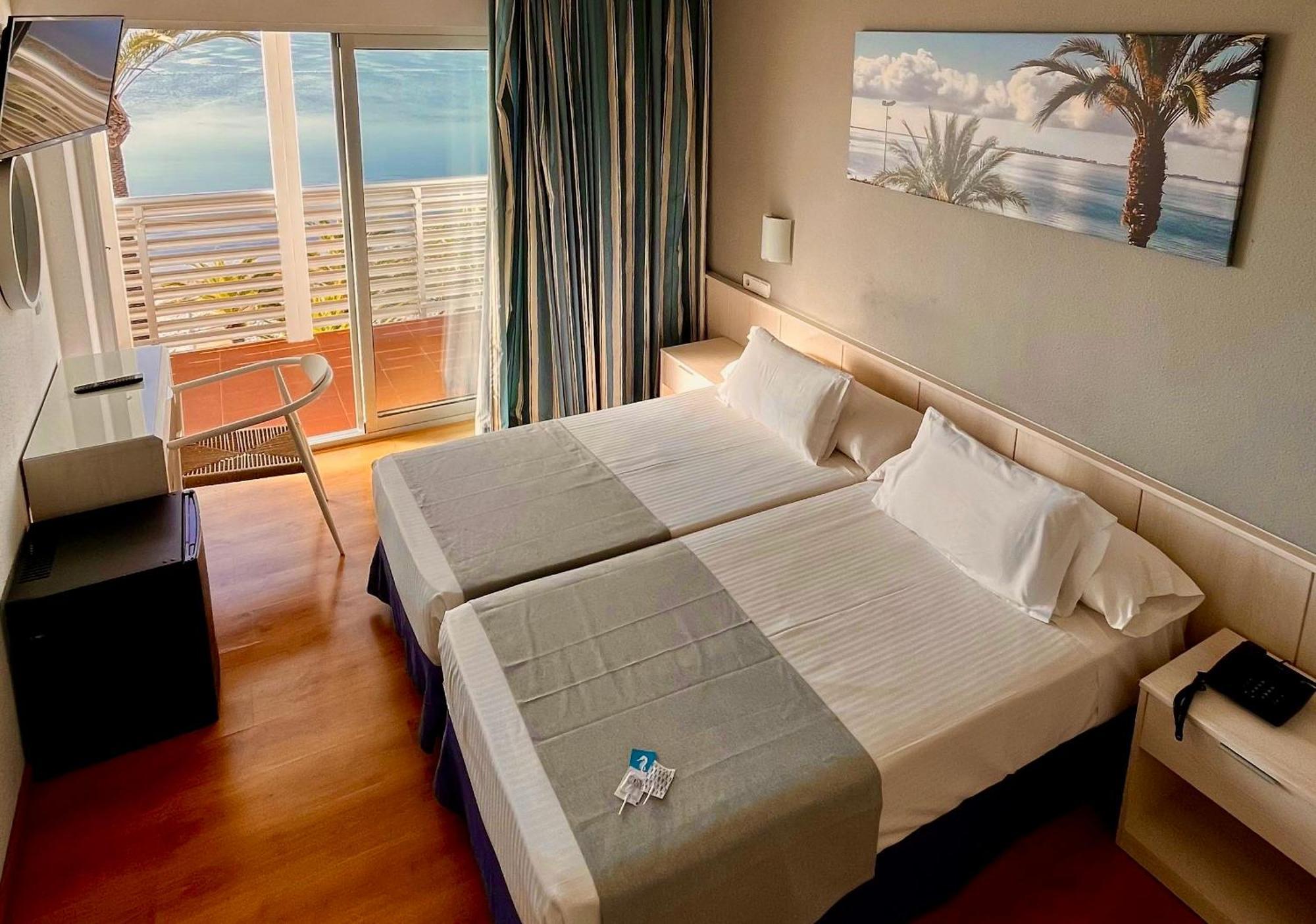 Hotel Neptuno سان بيذرو ذيل بيناتا المظهر الخارجي الصورة